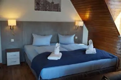 Appartementhaus Obertrave 아파트호텔