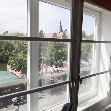 Appartementhaus Obertrave لوبيك