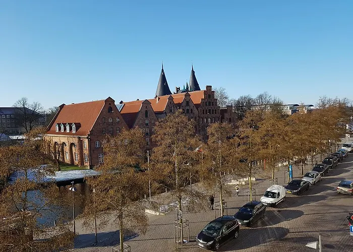 Appartementhaus Obertrave 3* Lübeck